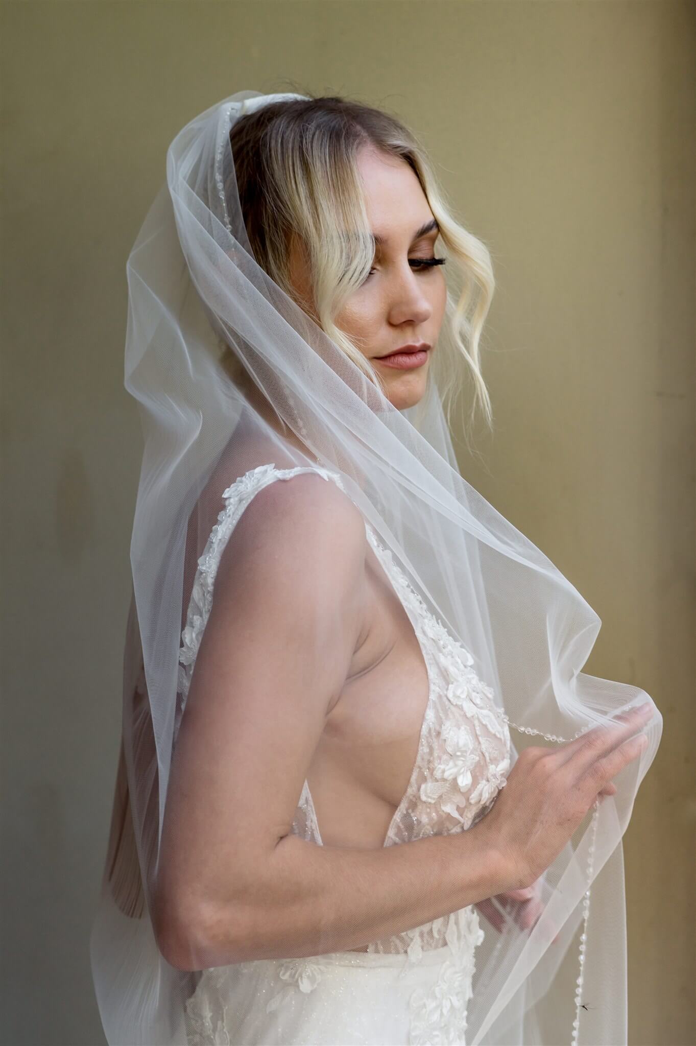 Evie Veil