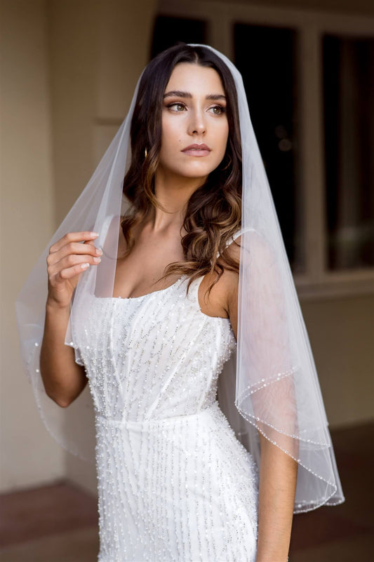 Demi Veil