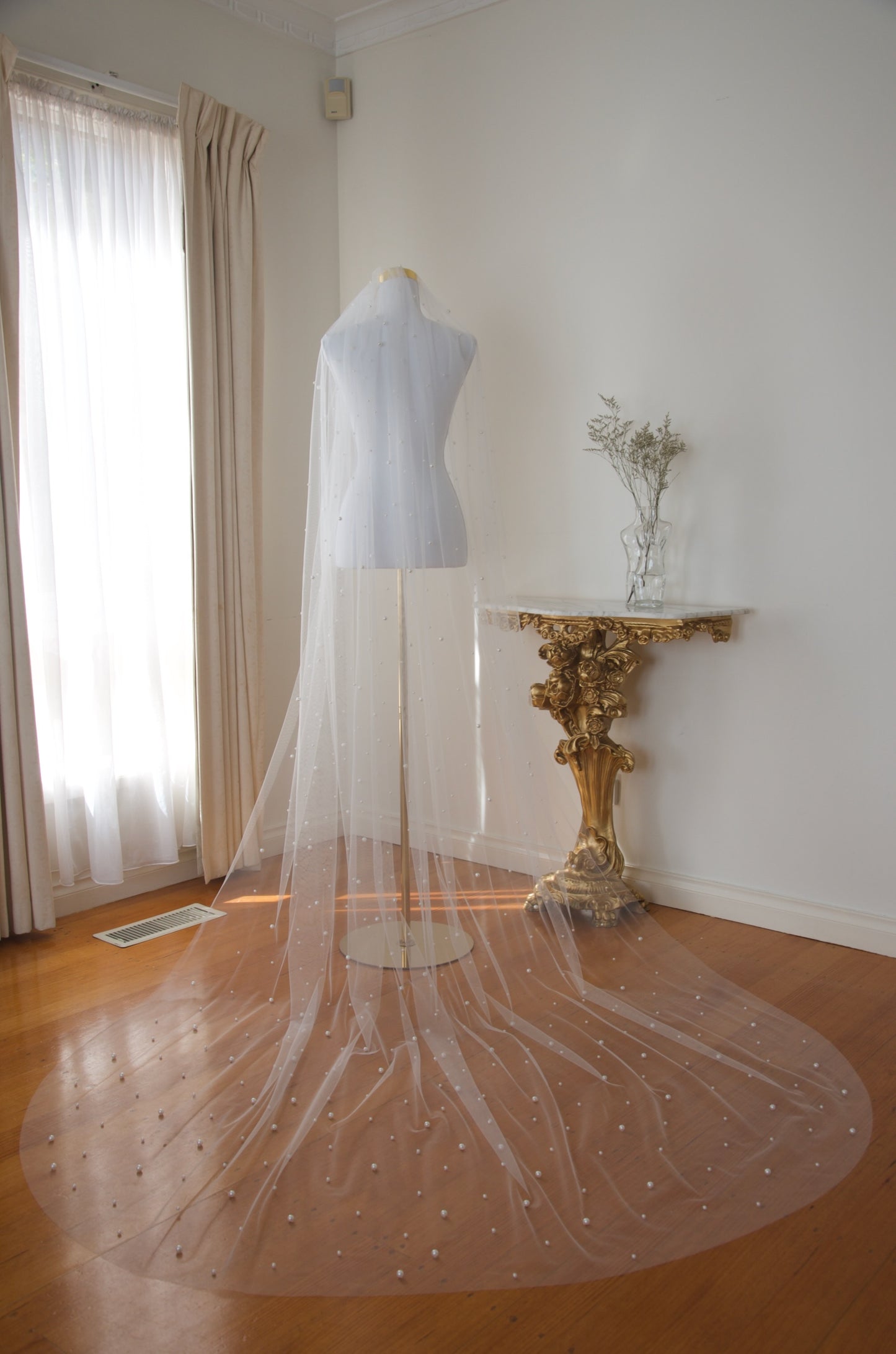 Georgia Veil
