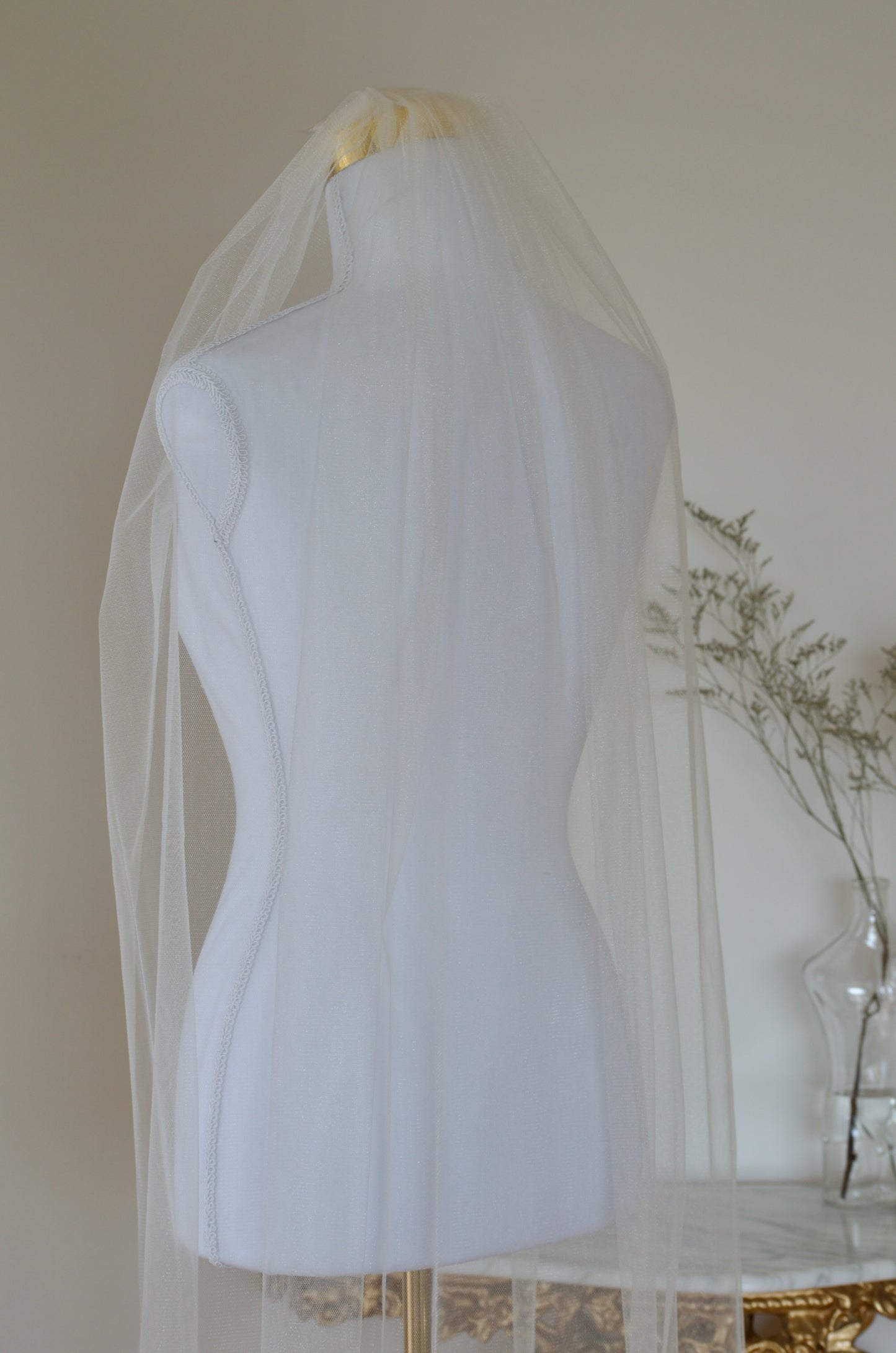 Glimmer Tulle Veil