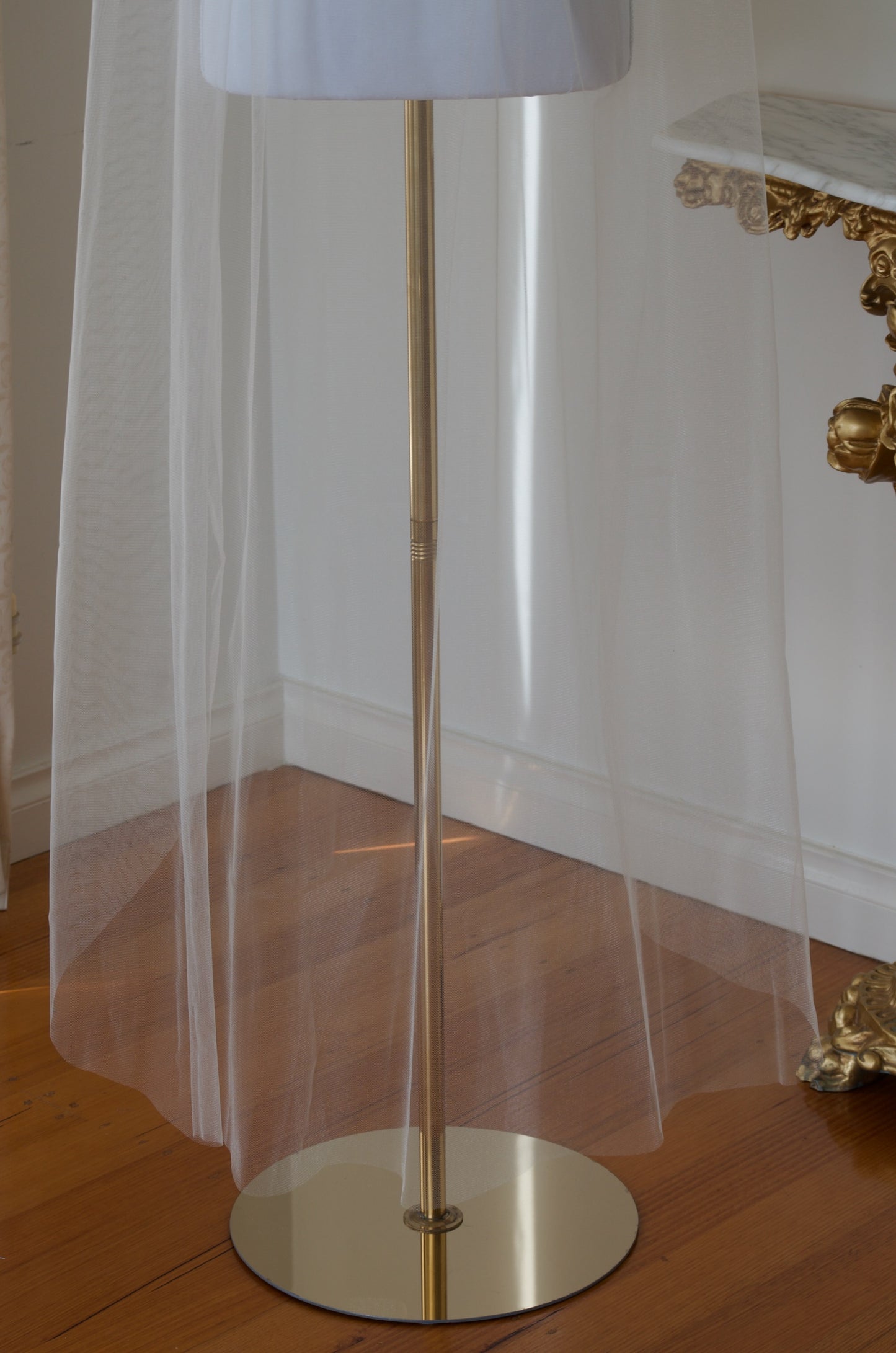 Glimmer Tulle Veil