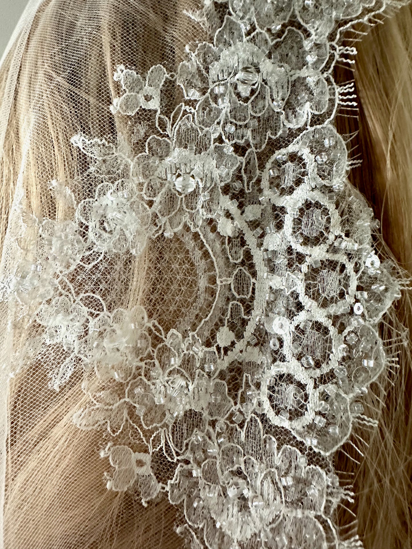 Lacey Veil