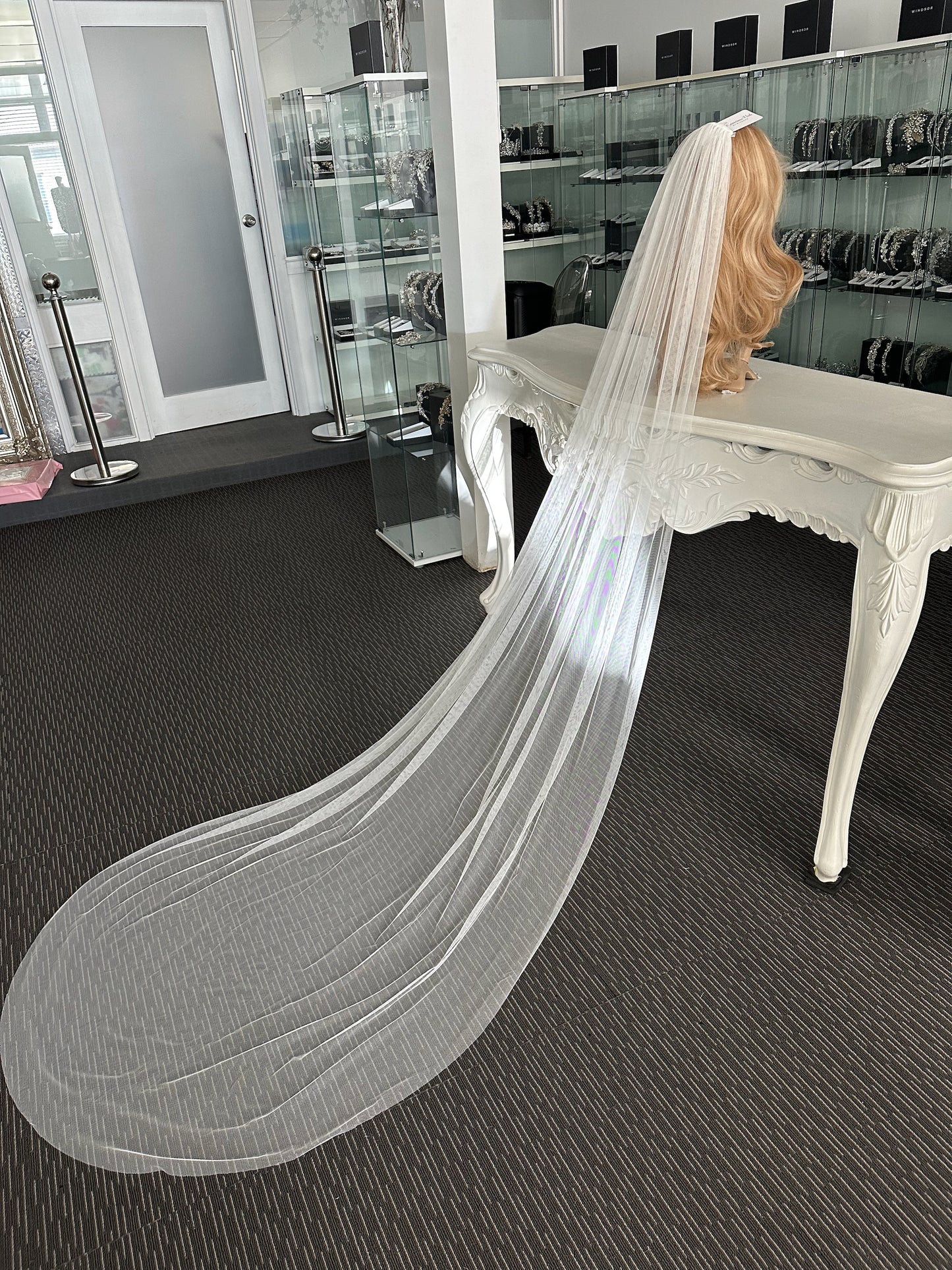 Silk Tulle Raw Edge Veil