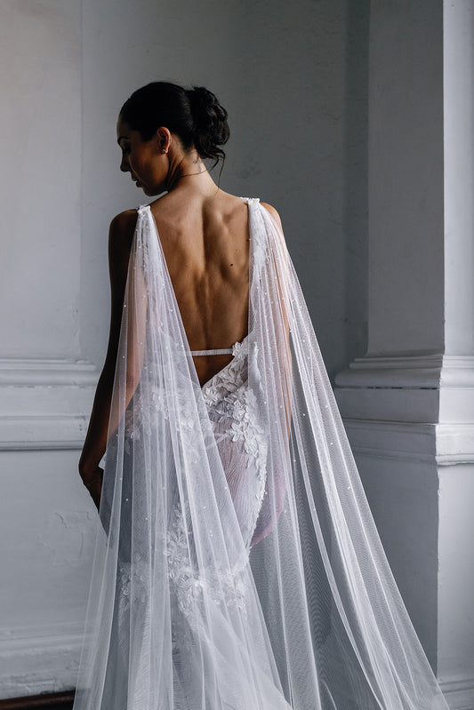 Luna Veil